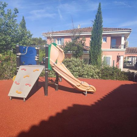 L'Arbois - T2 Avec Piscine Entre Aix Et Marseille Apartment Cabriès Exterior foto