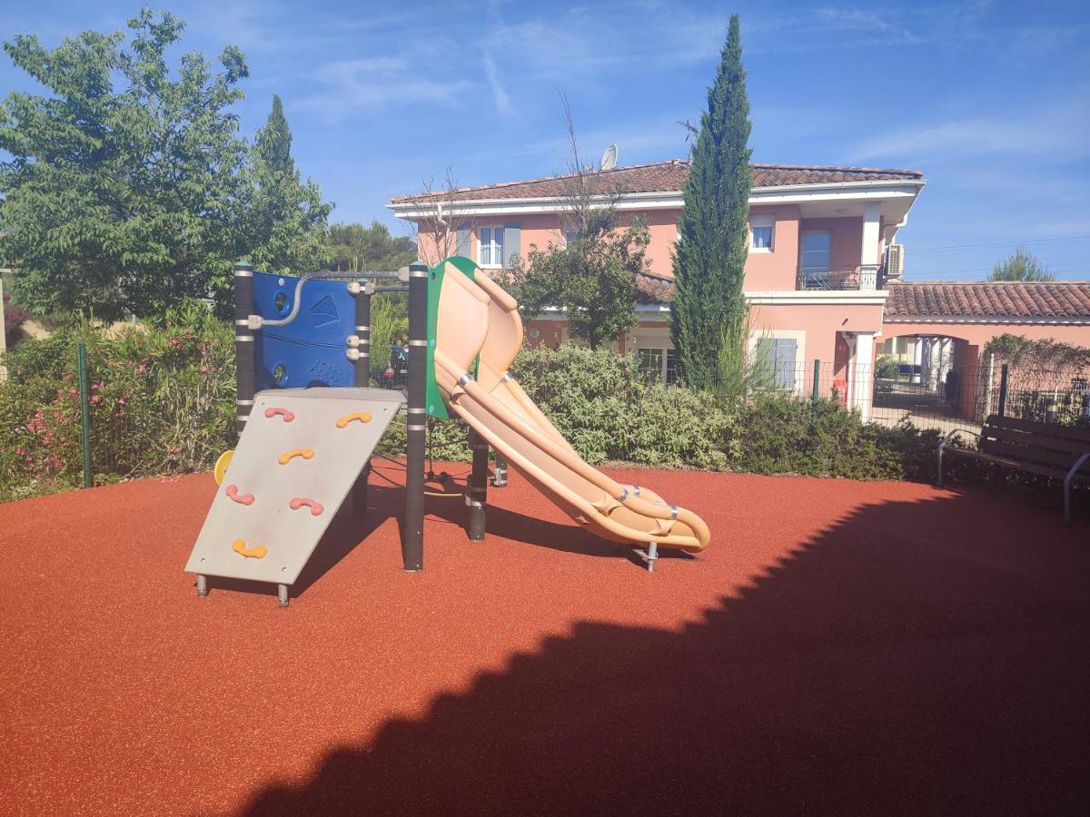 L'Arbois - T2 Avec Piscine Entre Aix Et Marseille Apartment Cabriès Exterior foto